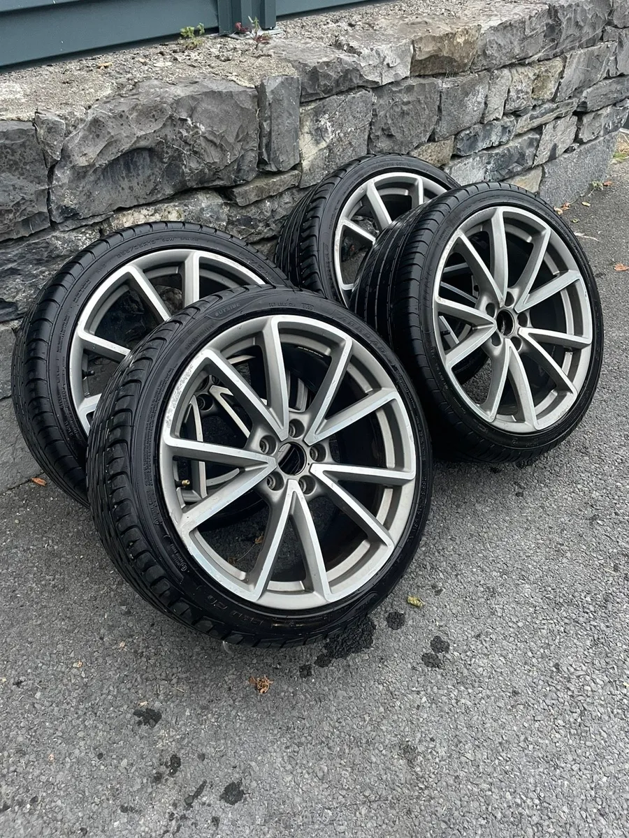 Genuine 19" Audi Alloy Wheels - Image 1