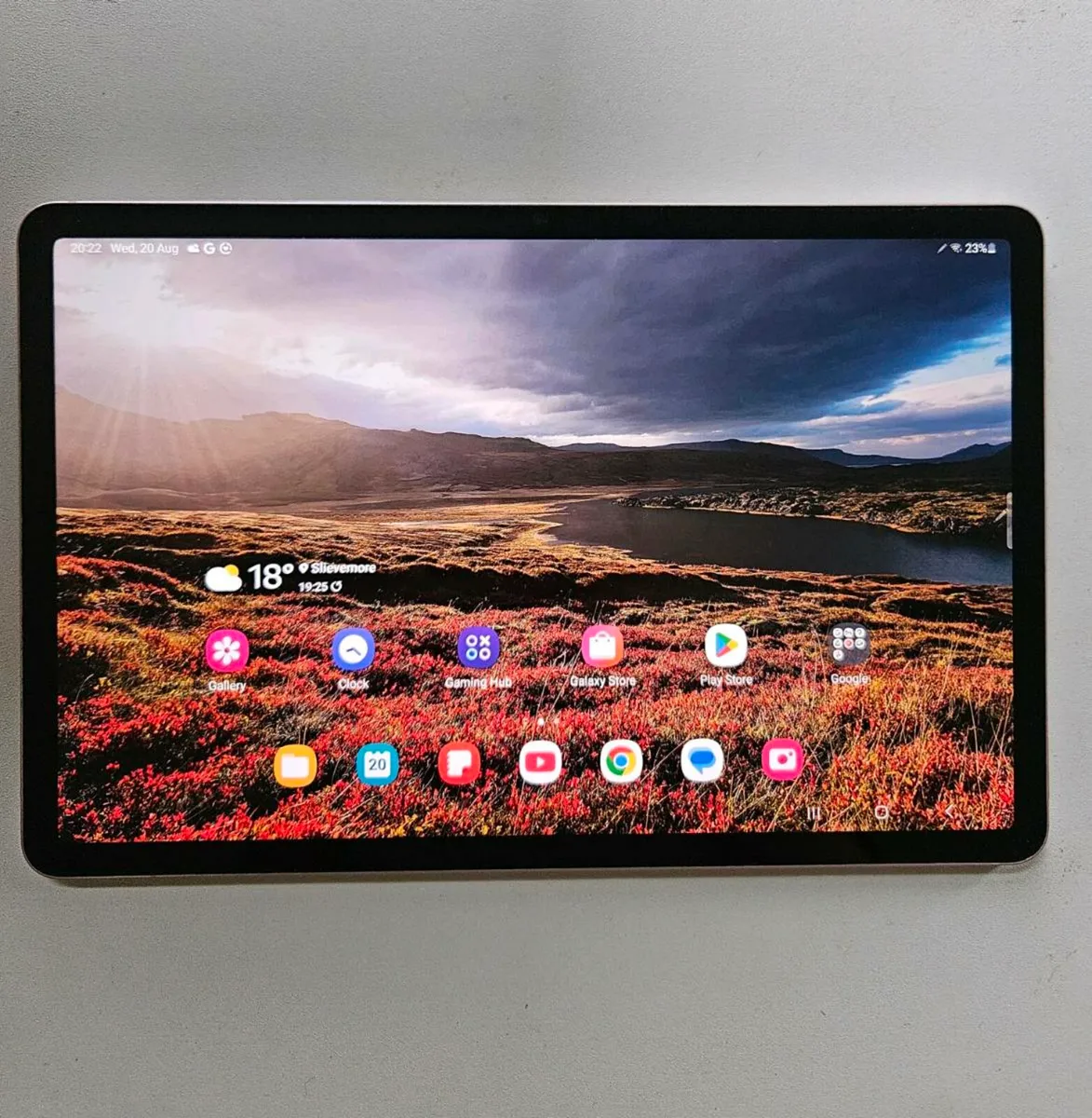 Samsung Galaxy Tab S8 (with add-ons) - Image 1