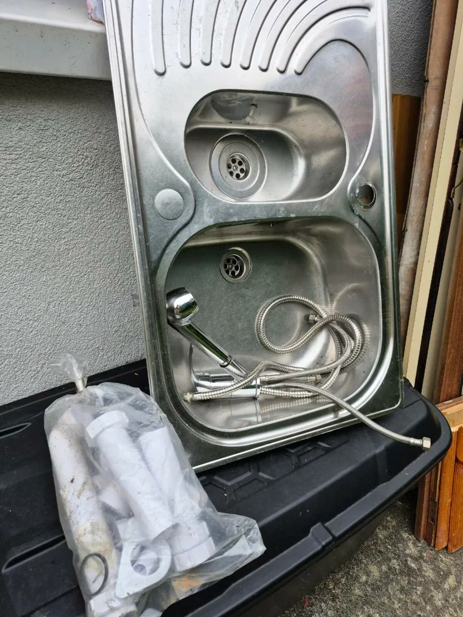 *ON HOLD pending *Stainless steel sink &  & tap - Image 2