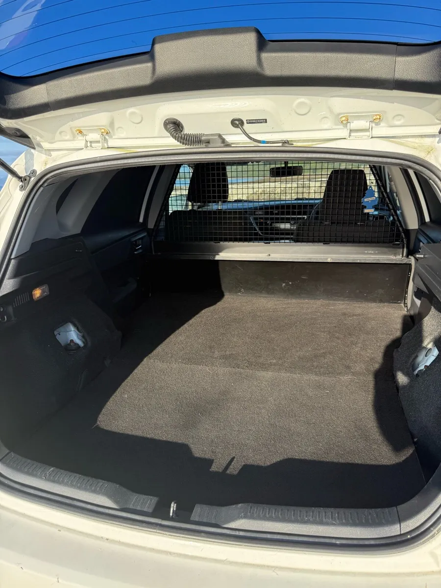 Toyota Auris Van 1.4 D4D - Image 2