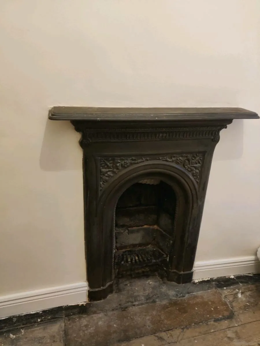 Original cast iron fireplace (removed) - Image 1