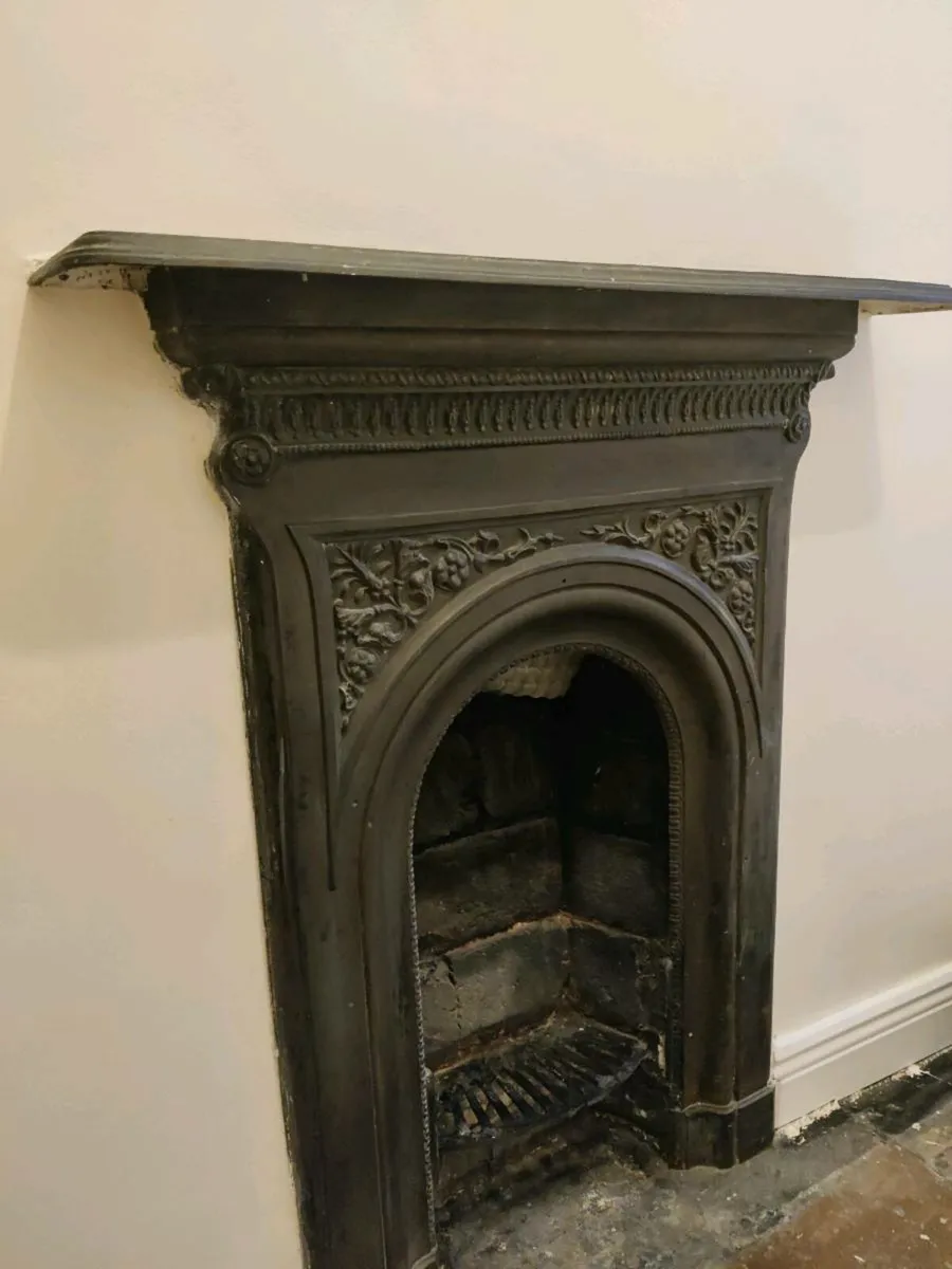 Original cast iron fireplace (removed) - Image 3