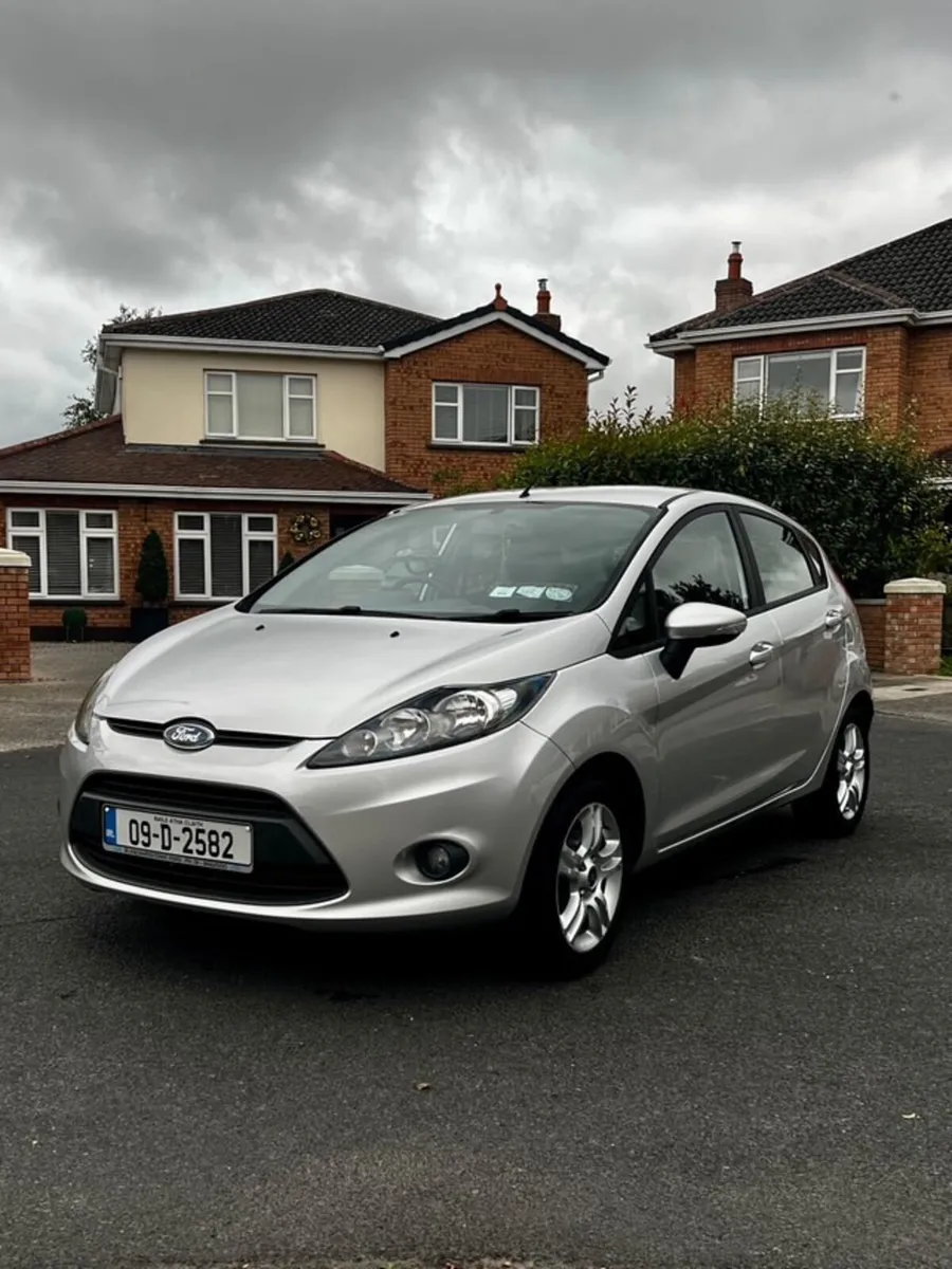 Ford Fiesta 2009 - Image 1