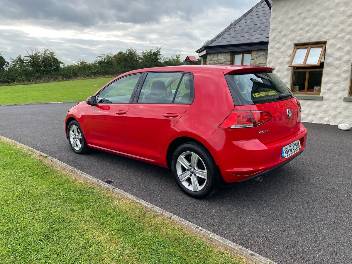 2015 Volkswagen Golf - Image 4