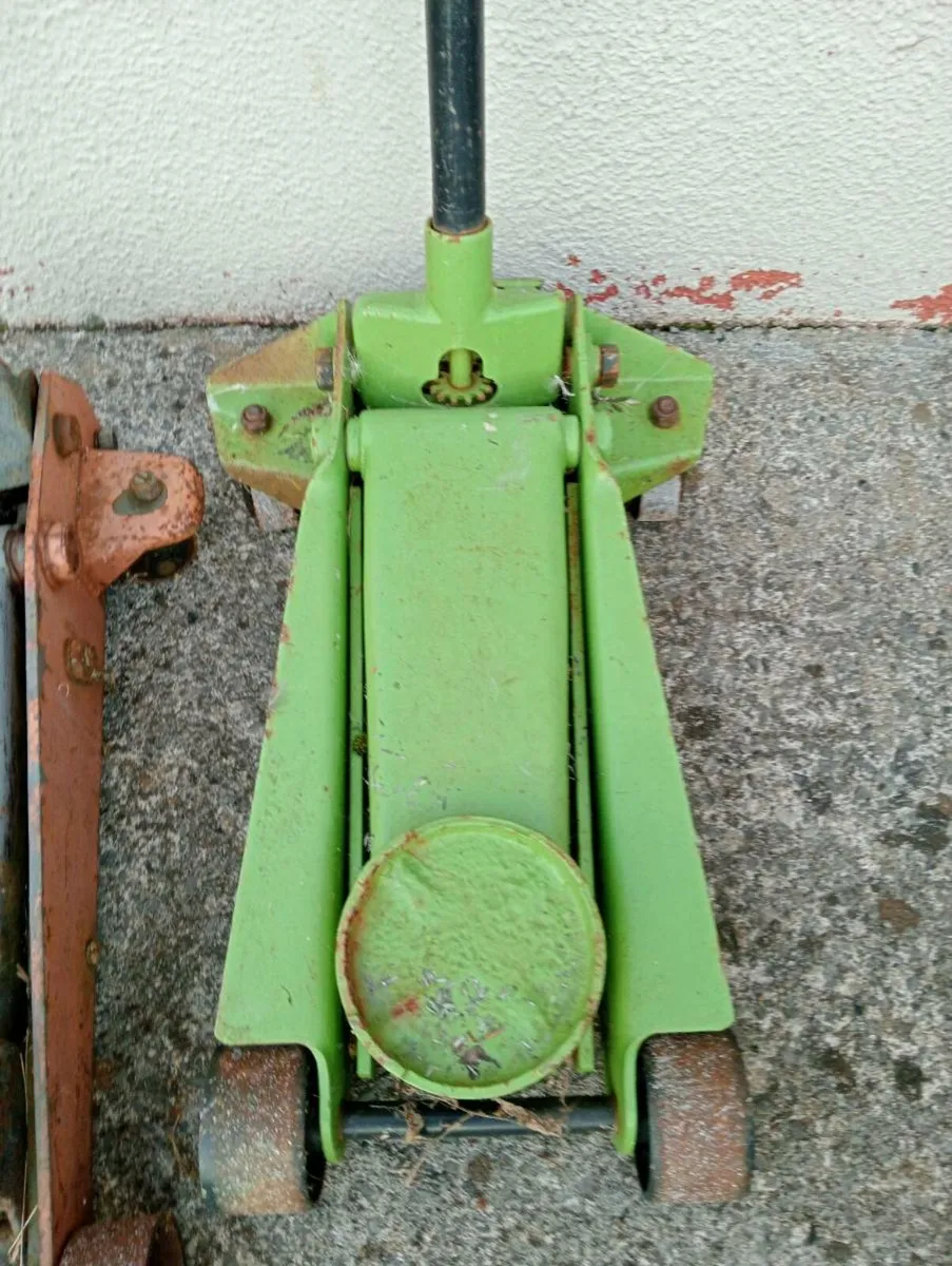 Two trolley jacks - Image 3