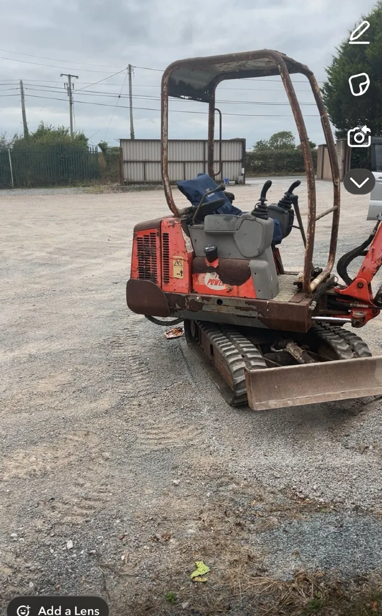 Mini digger - Image 1