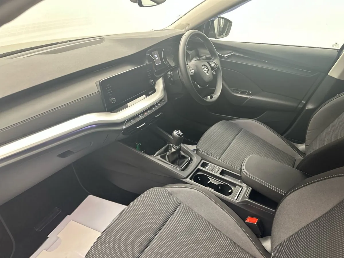 Skoda Octavia AMB 2.0tdi  just IN   115 P/W - Image 3