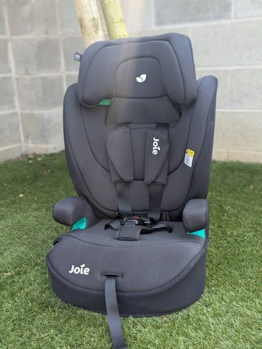 Joie Car Seat - Image 1
