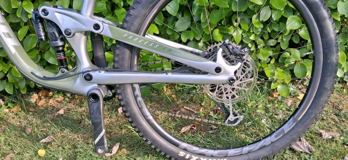 Mountain Bike - Image 4