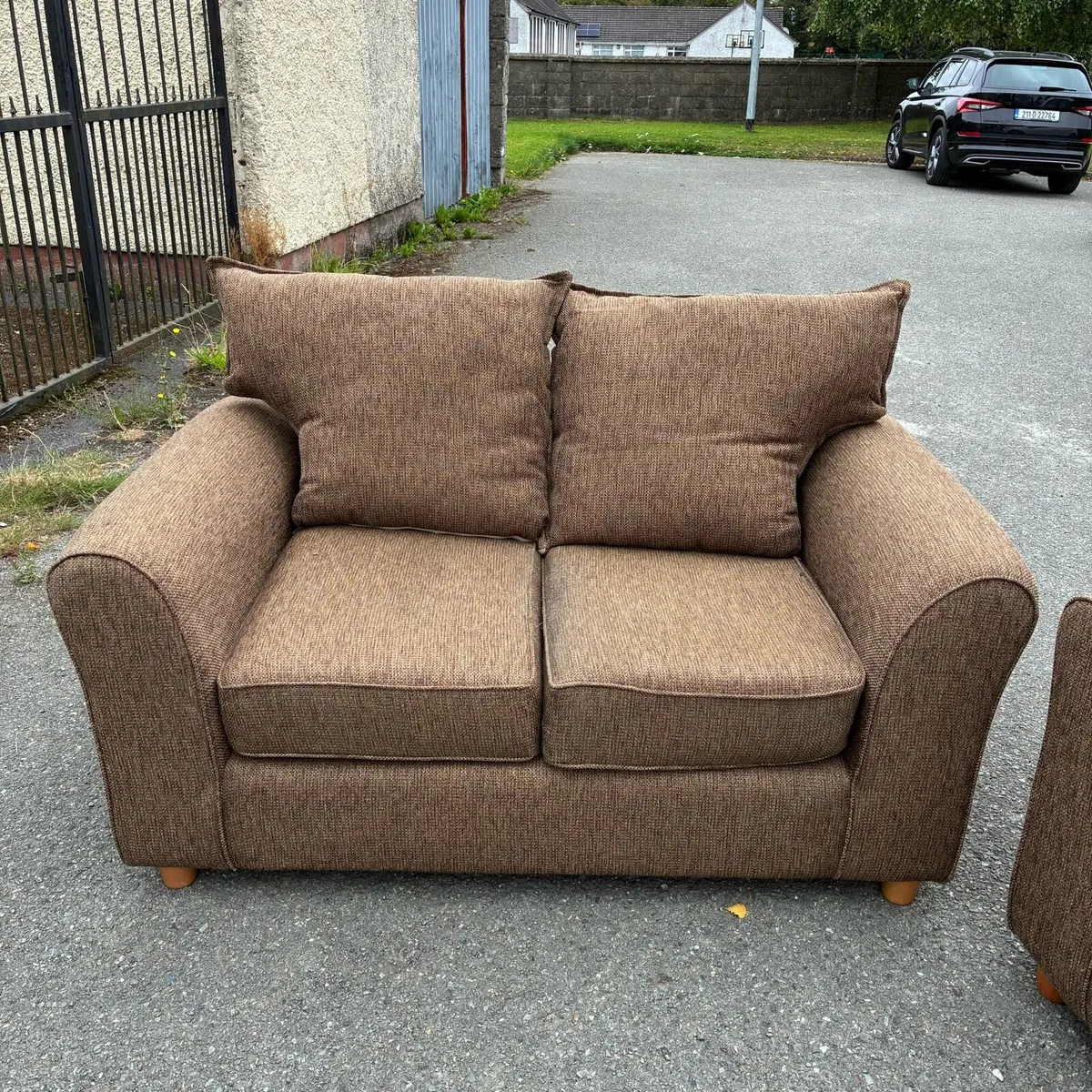 Two 2 seater couches - Image 4