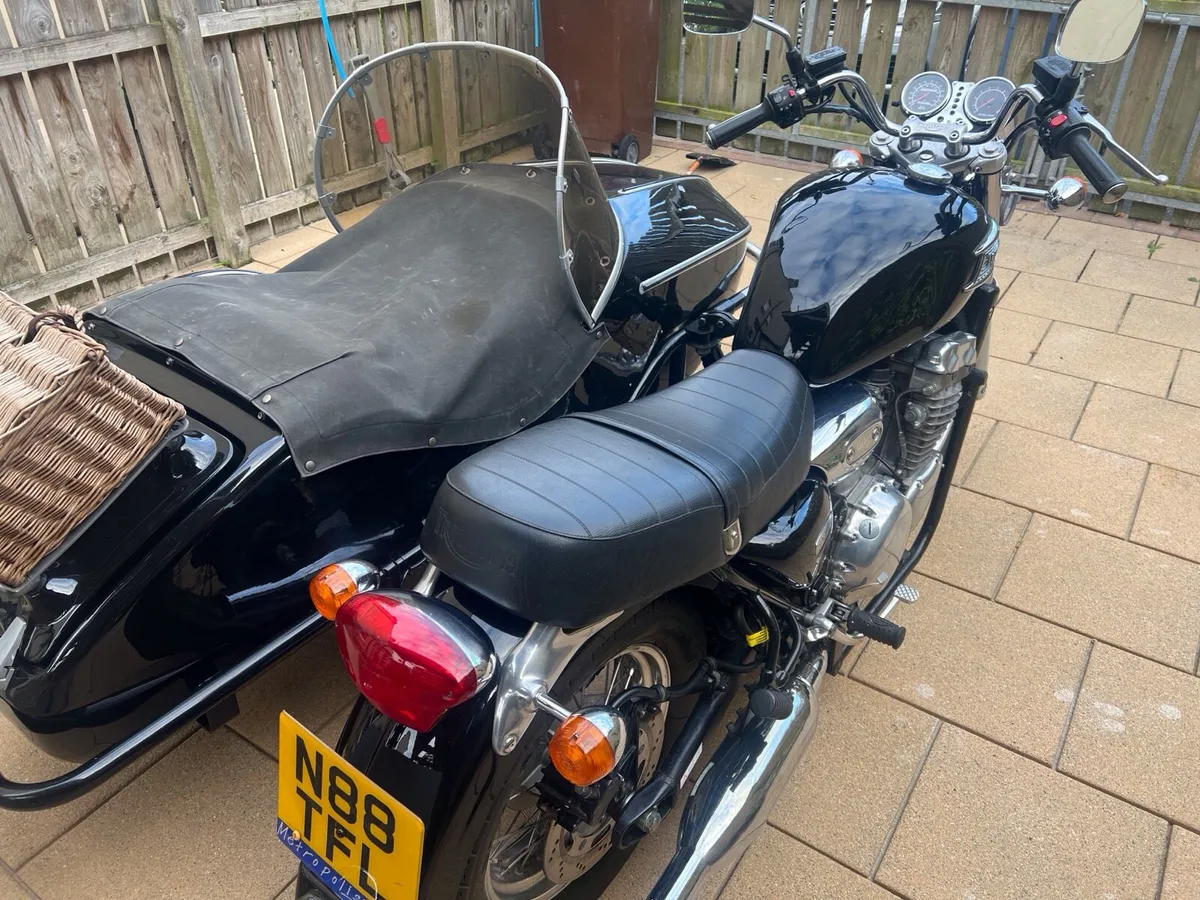1997 Triumph Thunderbird 900 & Watsonian GP700 Sid - Image 3