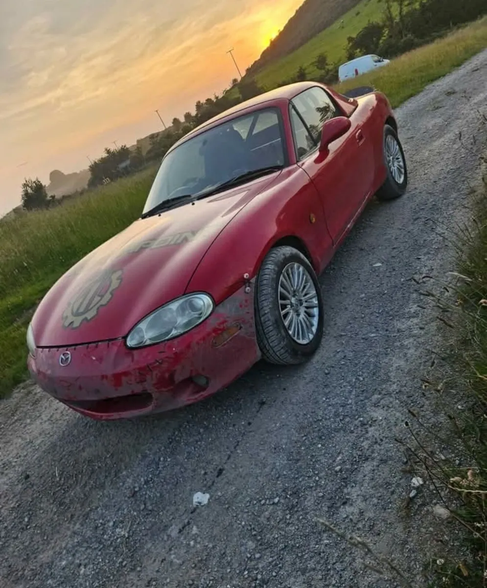 Mazda mx5 mk2 1.8 - Image 1