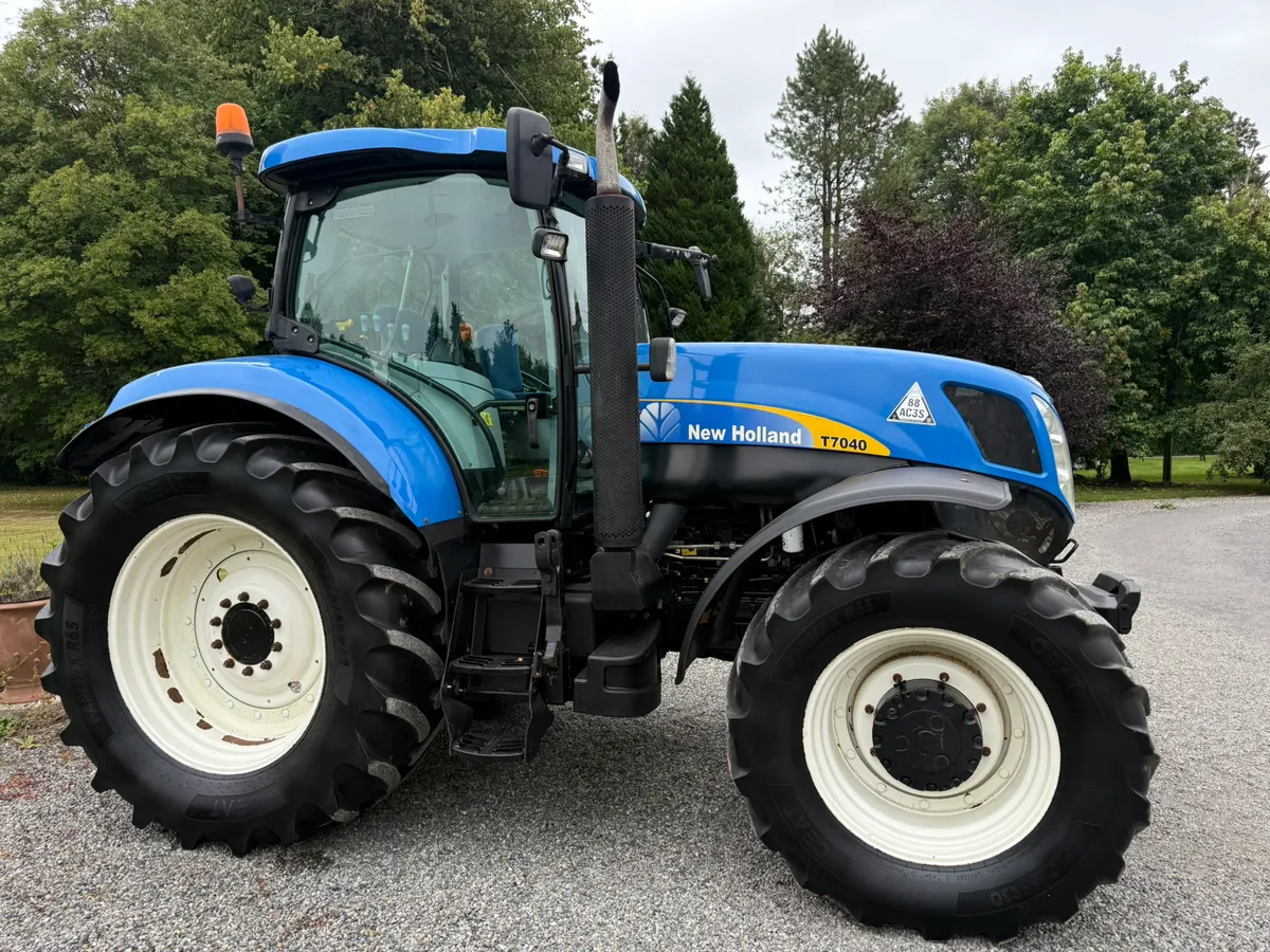 2009 New Holland T7040 50k Air €39950 Plus Vat - Image 4