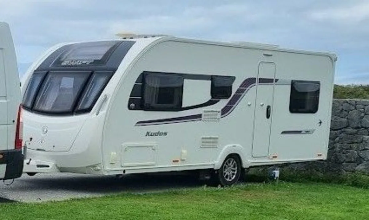 2017 Swift 6-berth Caravan - Image 1