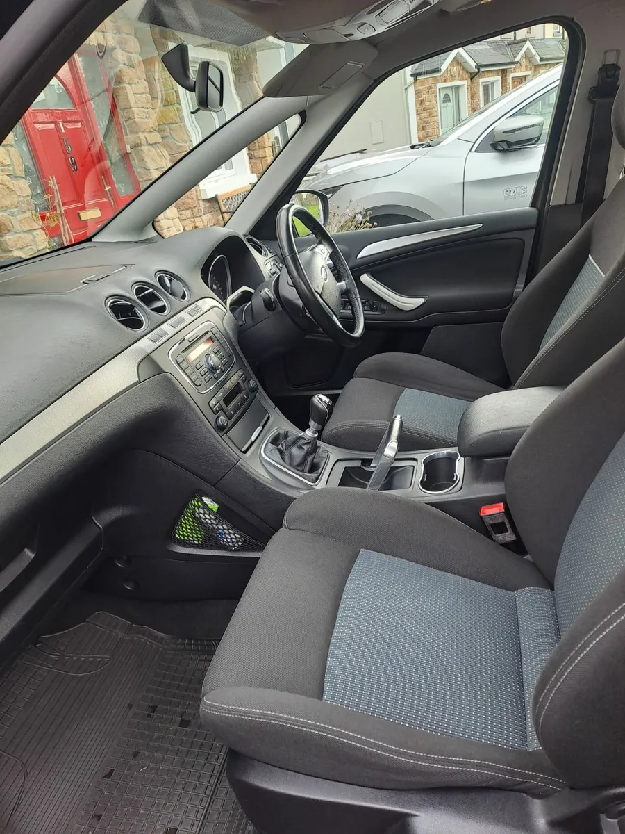 Ford S-Max 2012 - Image 3