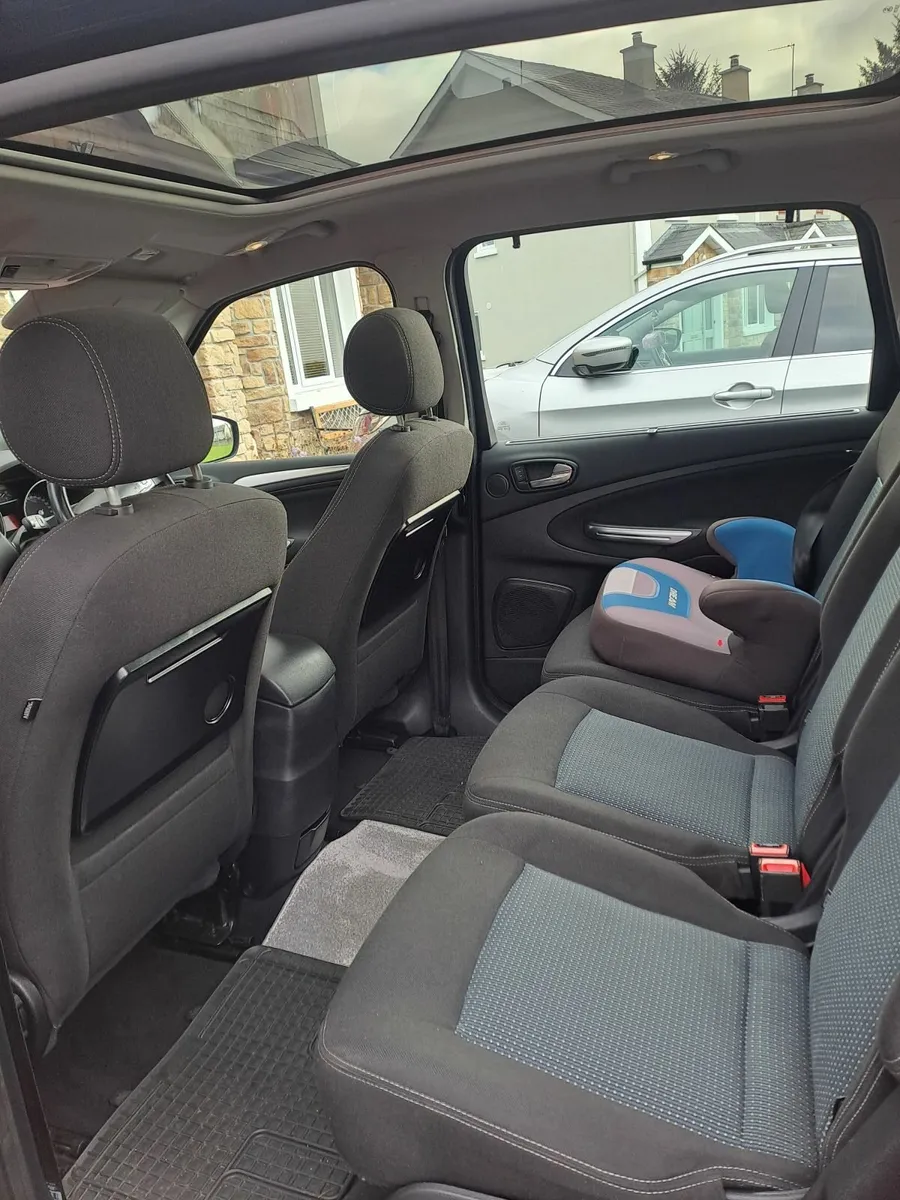 Ford S-Max 2012 - Image 4
