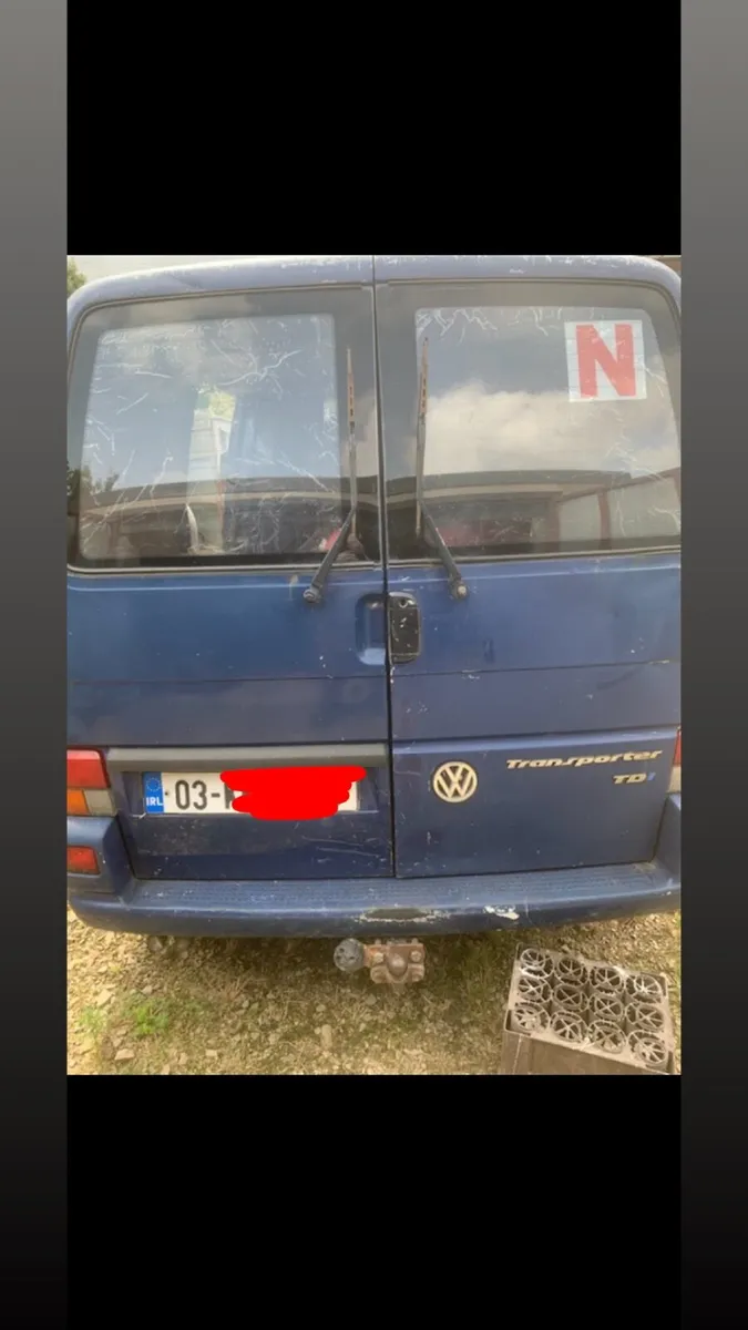 Volkswagen Transporter 2003 - Image 1