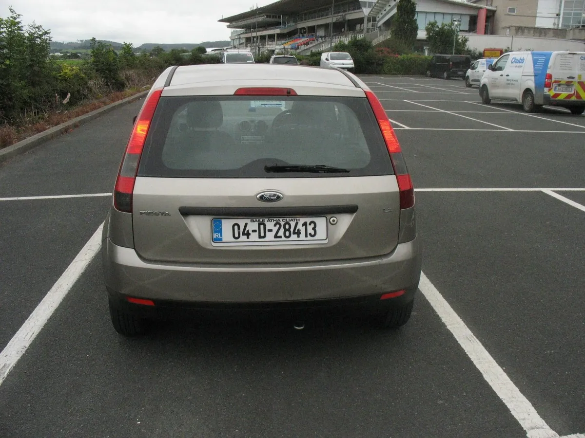 Ford Fiesta 2004 - Image 3