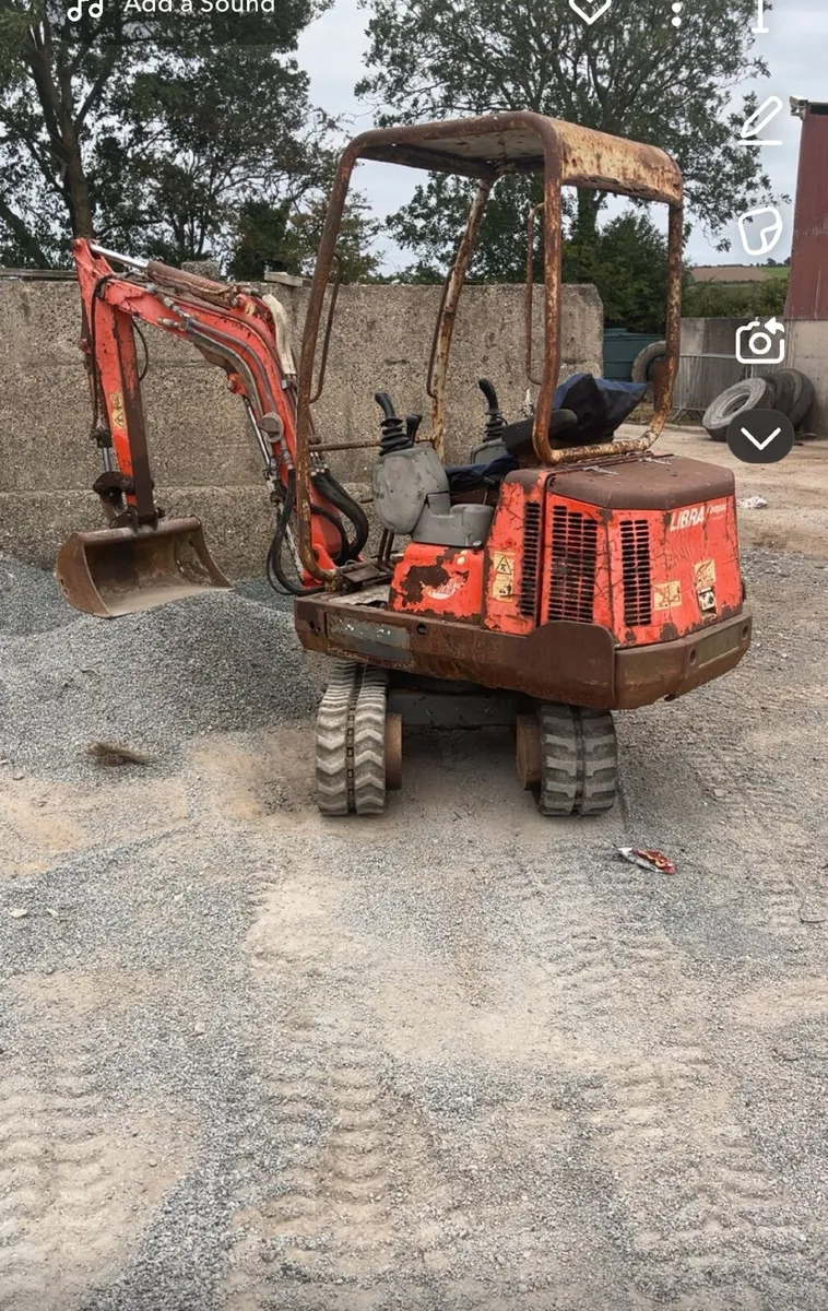 Mini digger - Image 4