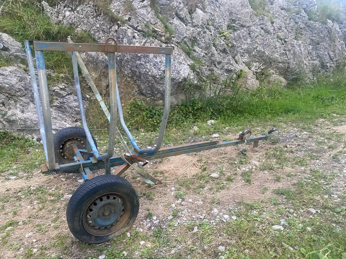 Bale transporter - Image 1