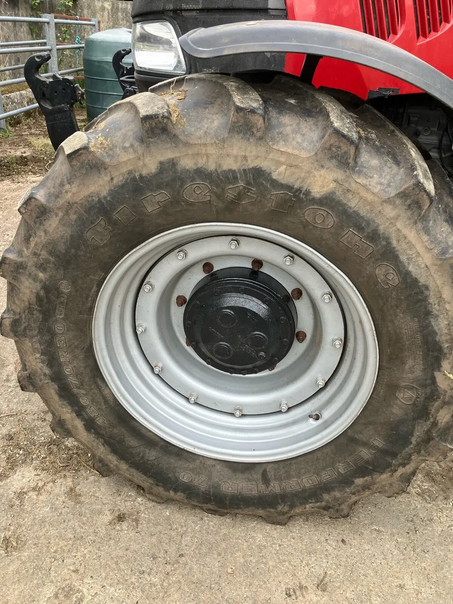 Case puma 580/70/42 and 480/70/30 tyres and rims - Image 2