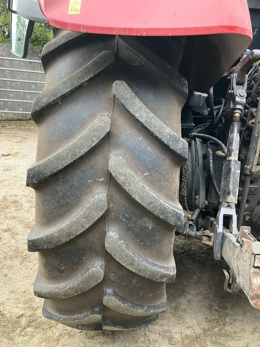 Case puma 580/70/42 and 480/70/30 tyres and rims - Image 4