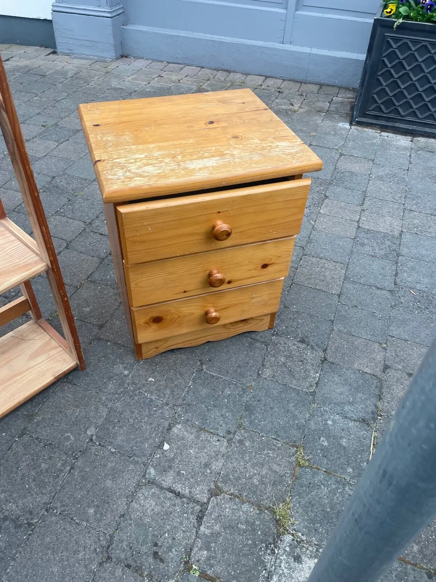 3 piece bedroom furniture - Image 2