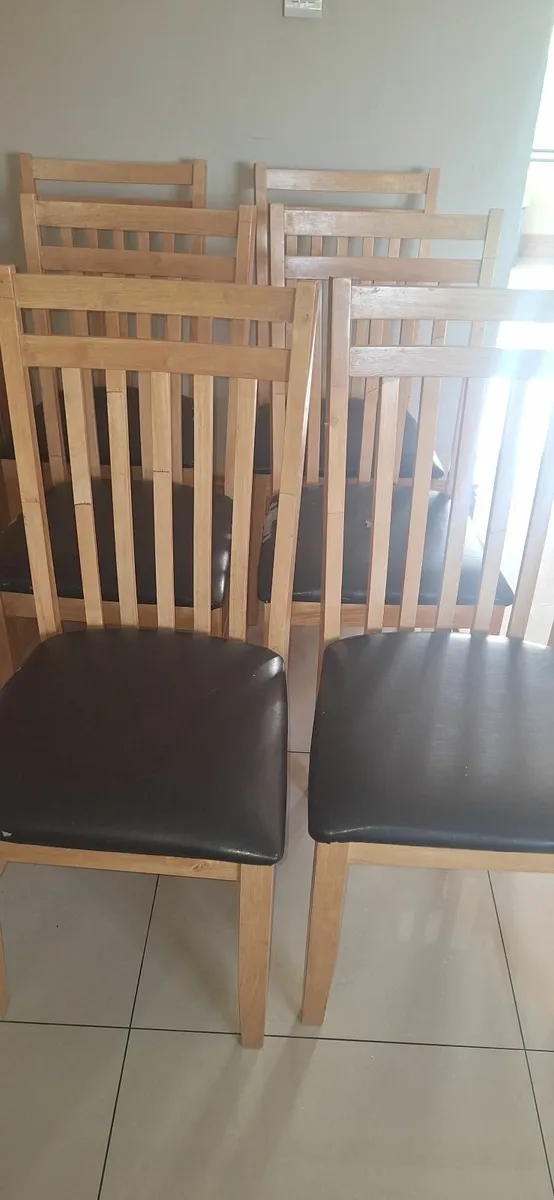 Oak dining chairs x 6 - Image 4