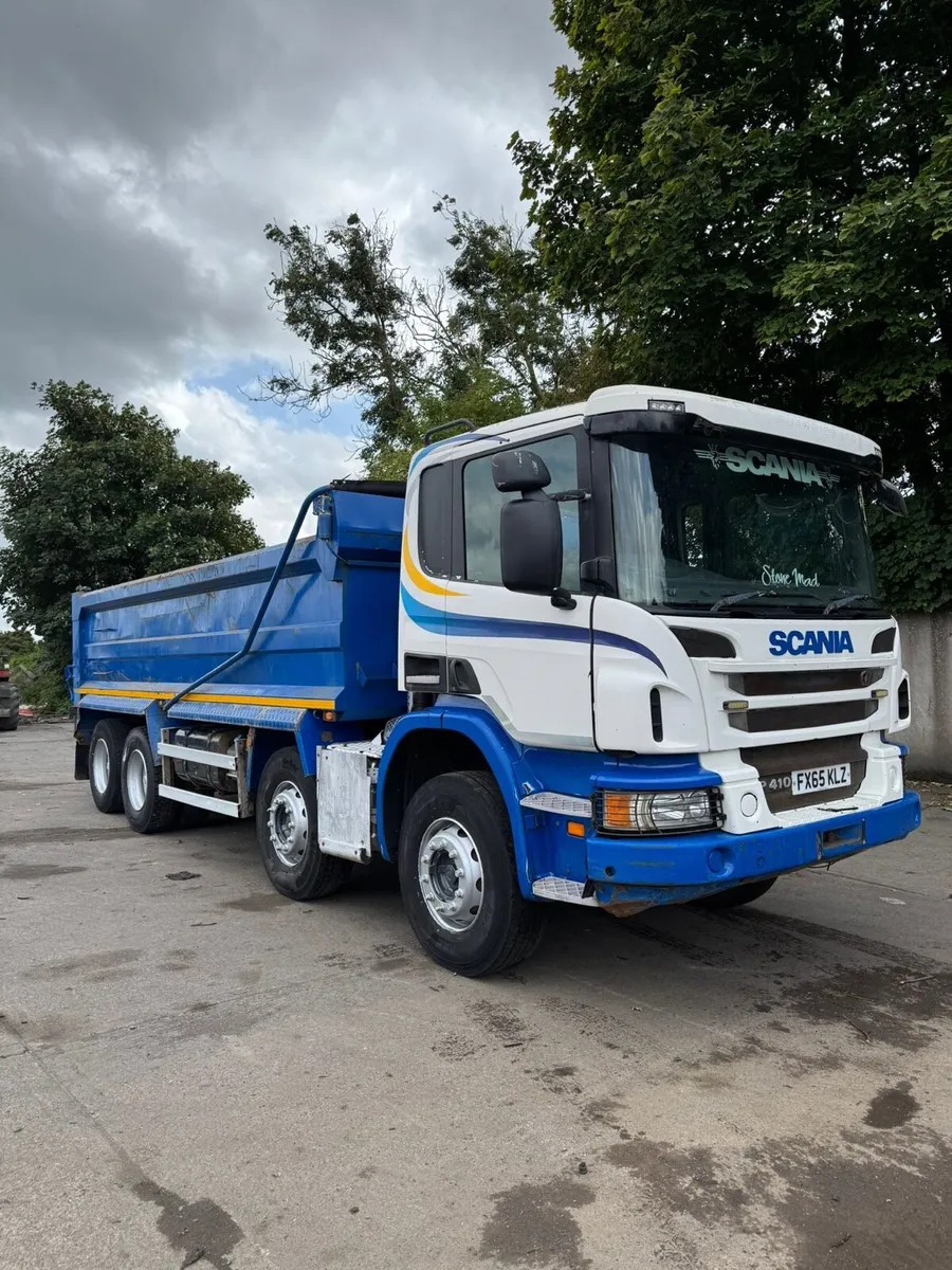 2015 Scania P410 8x4 Manual - Image 1