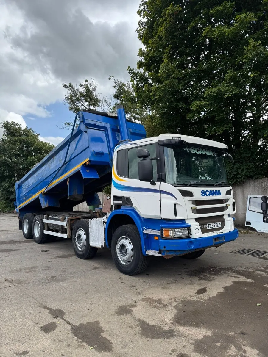 2015 Scania P410 8x4 Manual - Image 2