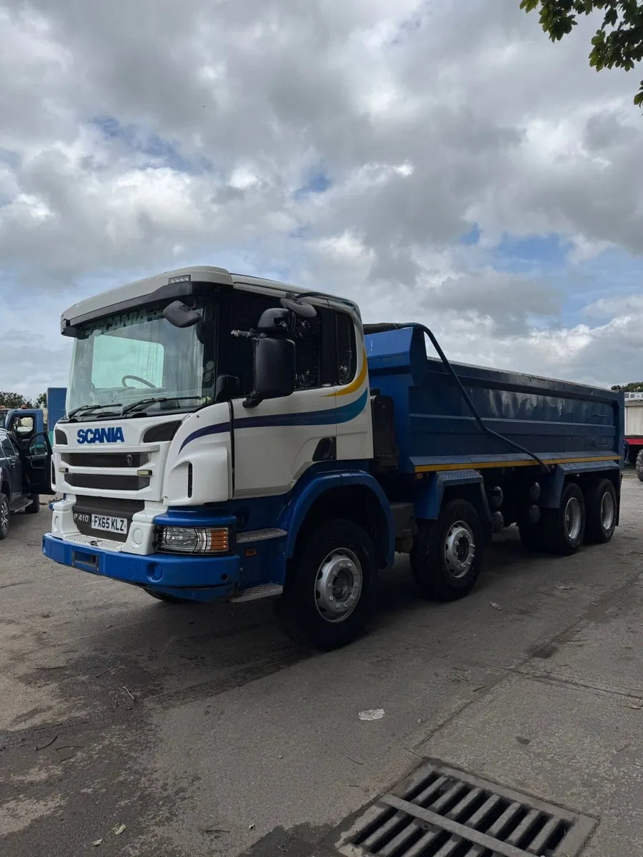 2015 Scania P410 8x4 Manual - Image 3