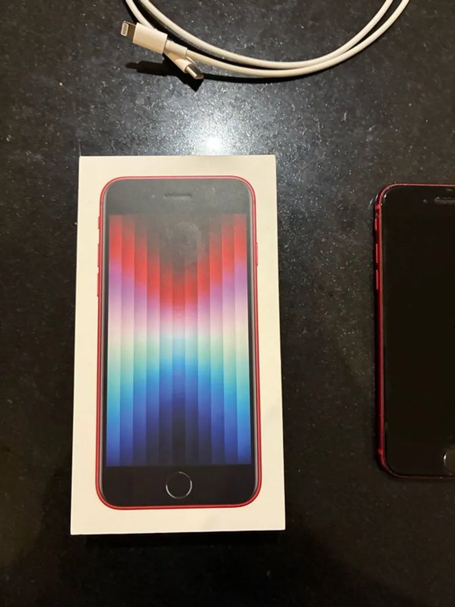 Apple IPhone SE 3 - Image 4