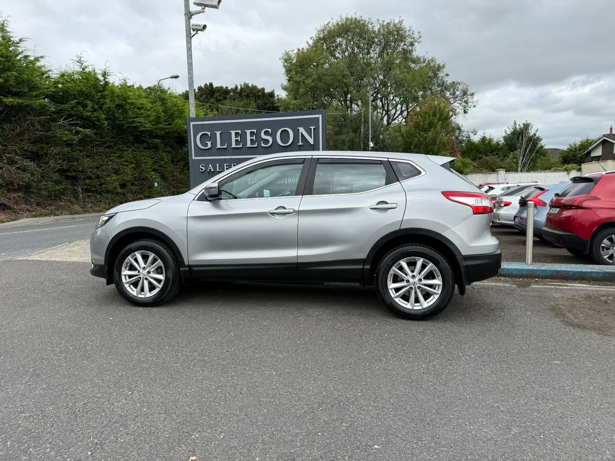 142 Nissan Qashqai 1.5 Diesel - Low Mileage - Image 2
