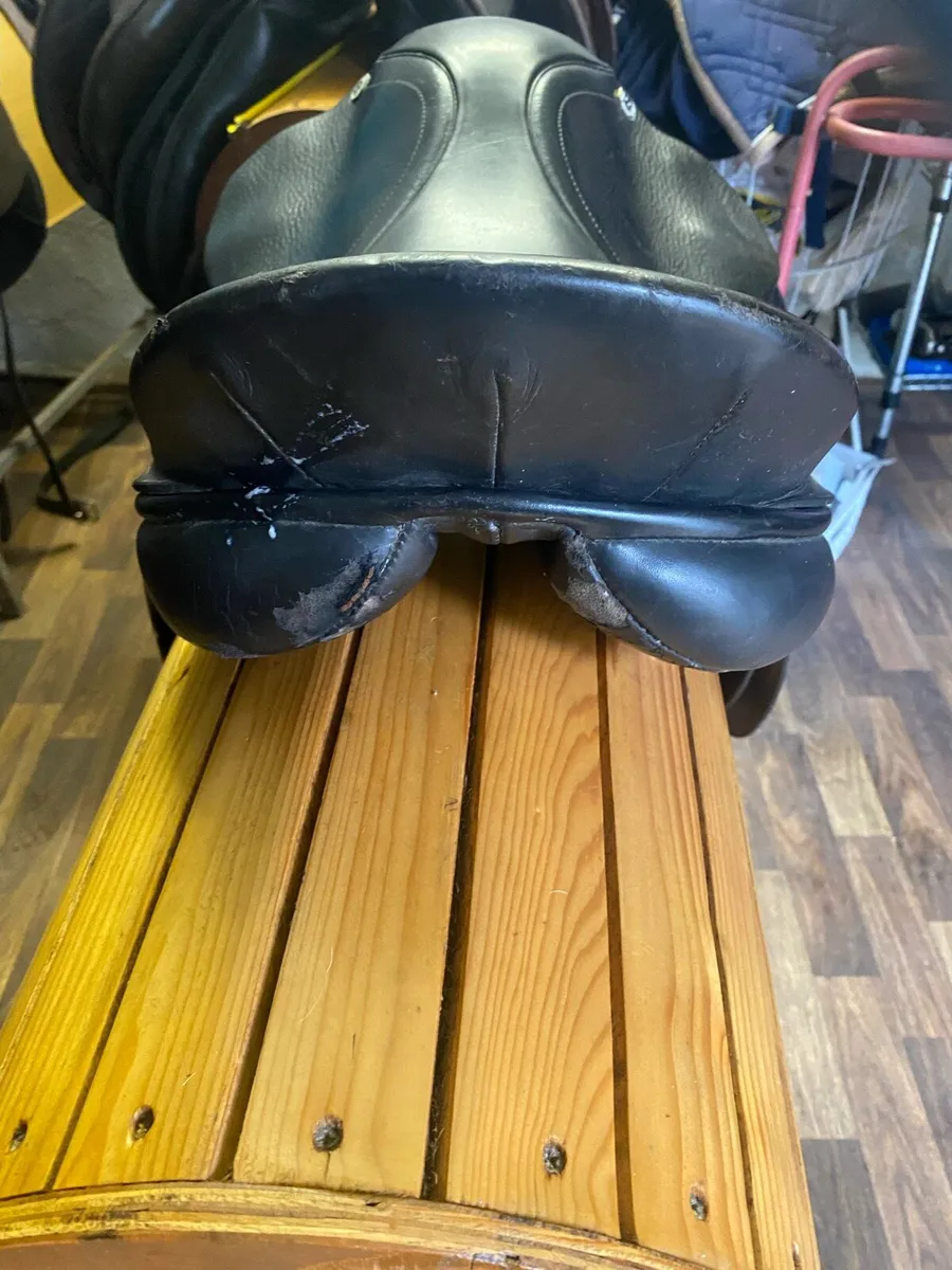 17” cliff barnsby black Leather saddle - Image 3