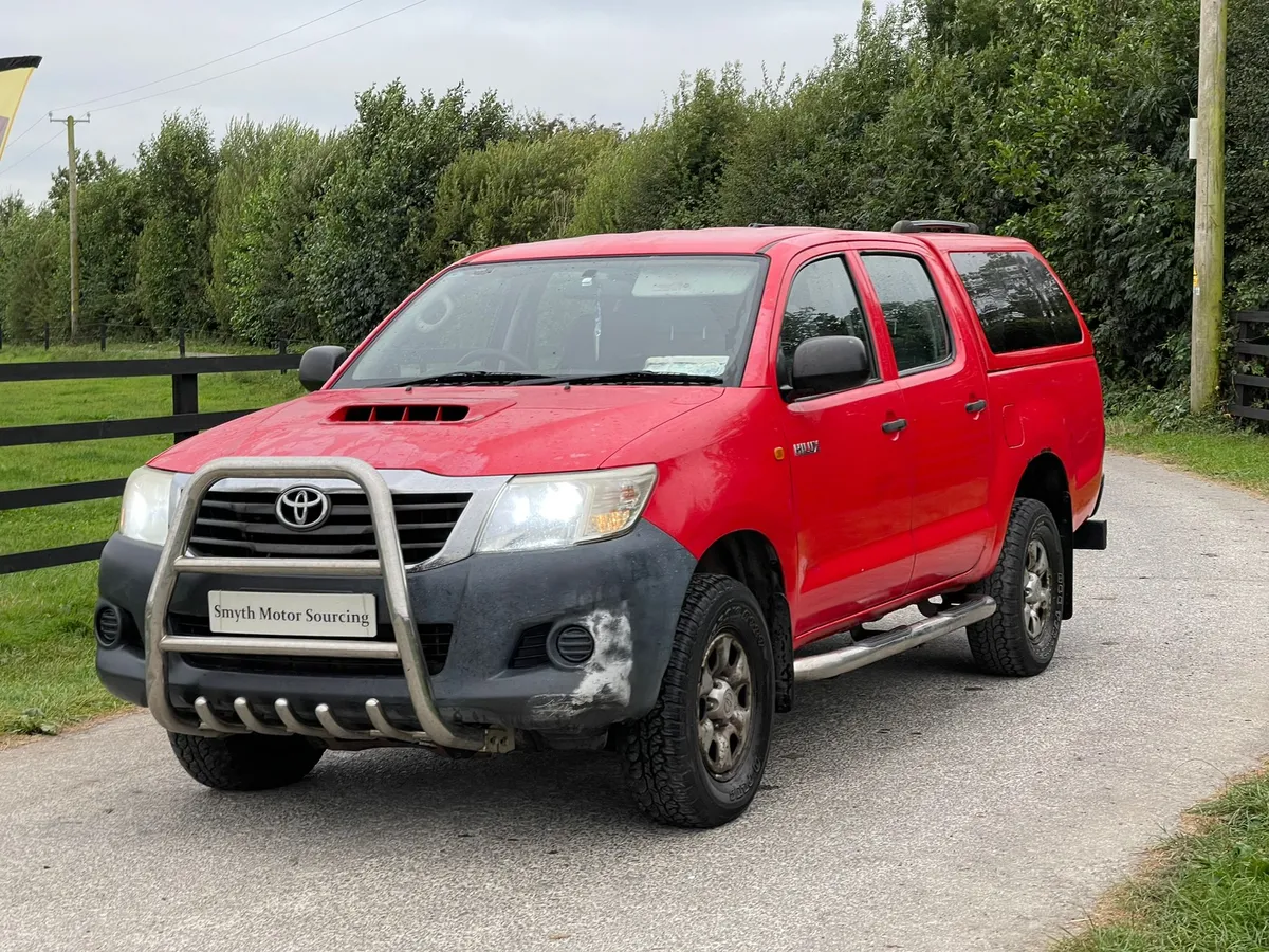 2011 Toyota Hilux 2.5L HL3 BARGAIN****** - Image 3