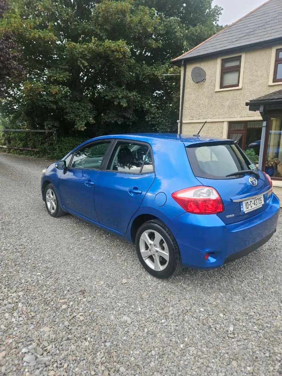 Toyota auris - Image 3