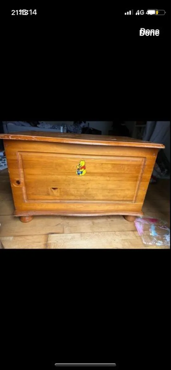 Pine blanket box - Image 1