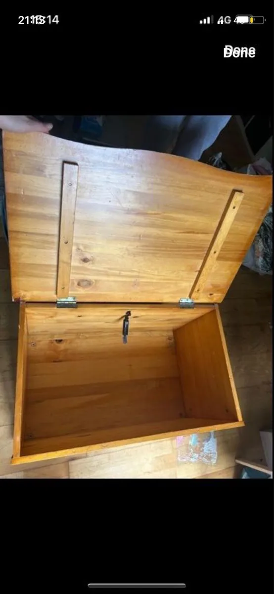 Pine blanket box - Image 3