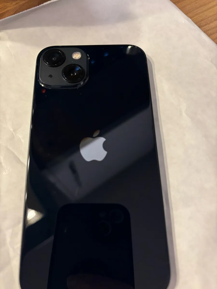 iPhone 13 128  gigabyte - Image 1