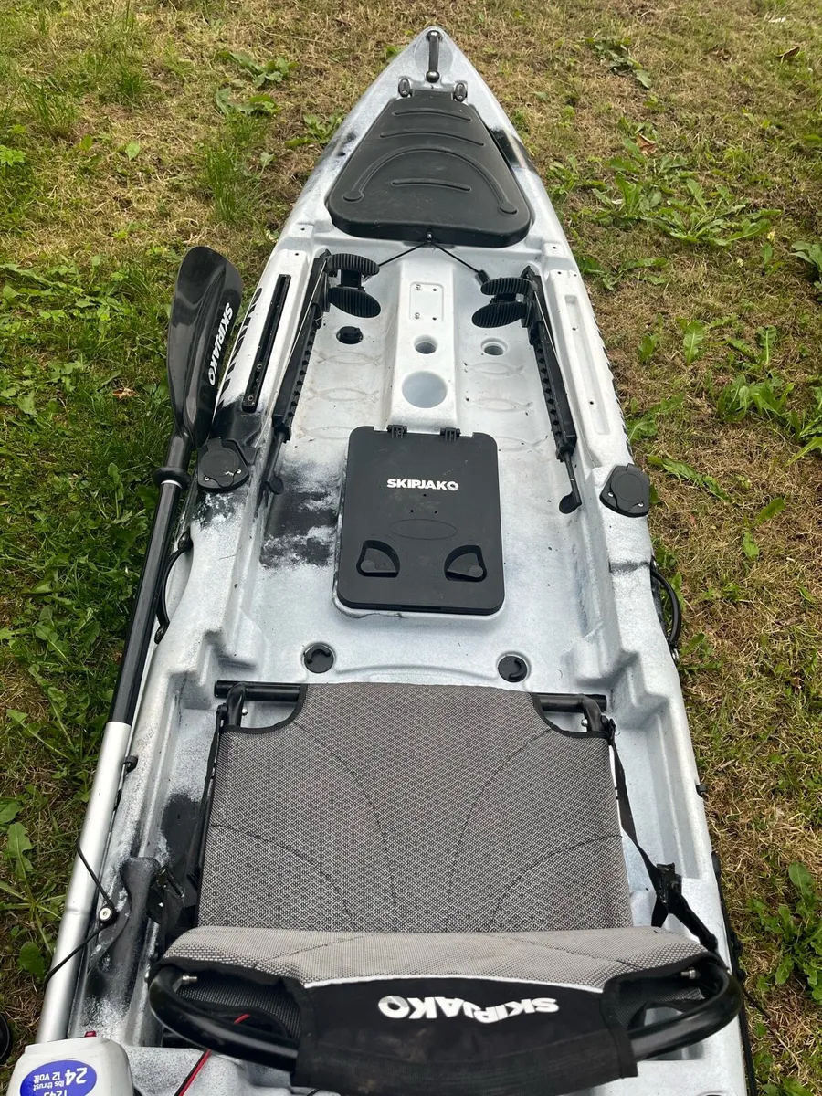 Skipjak fishing kayak - Image 3
