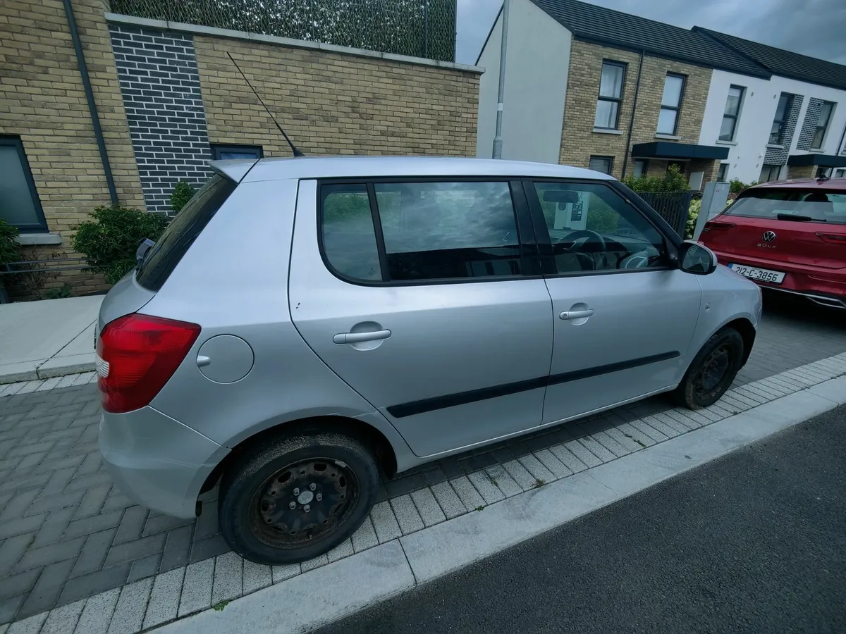 Skoda Fabia 2009 - Image 3