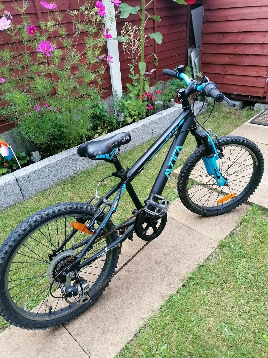 Kids bike - Image 4