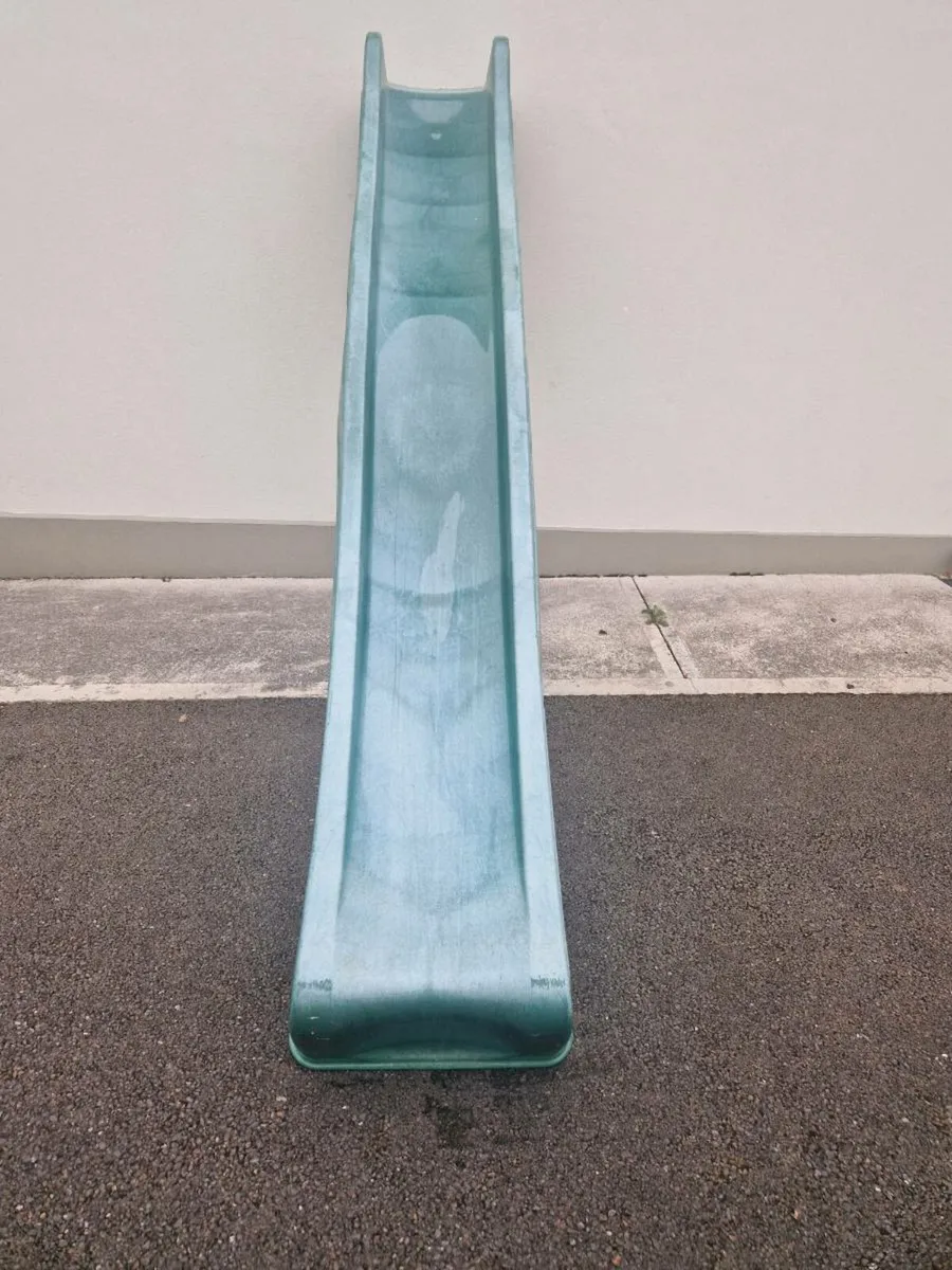 Children's slide - Image 2