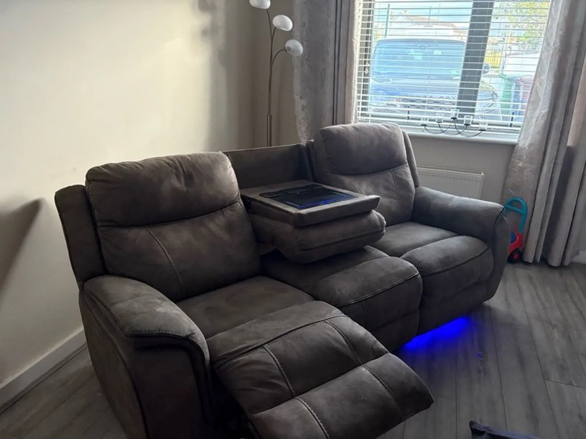 3 and2 seater price drop - Image 4