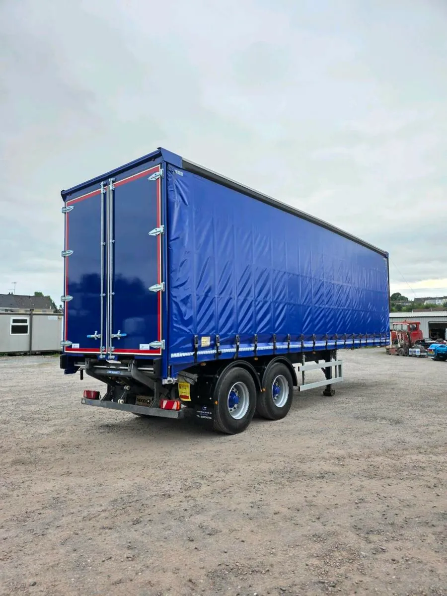 2013 DEKKER URBAM CURTAINSIDER - Image 4