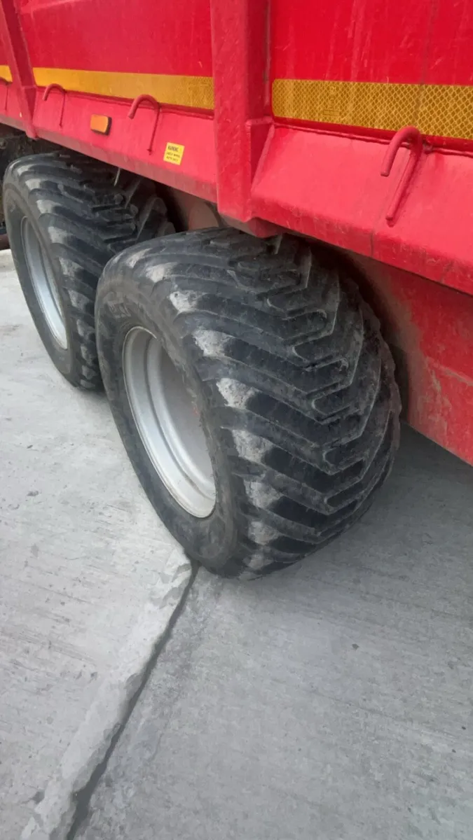 14Ton silage trailer - Image 2