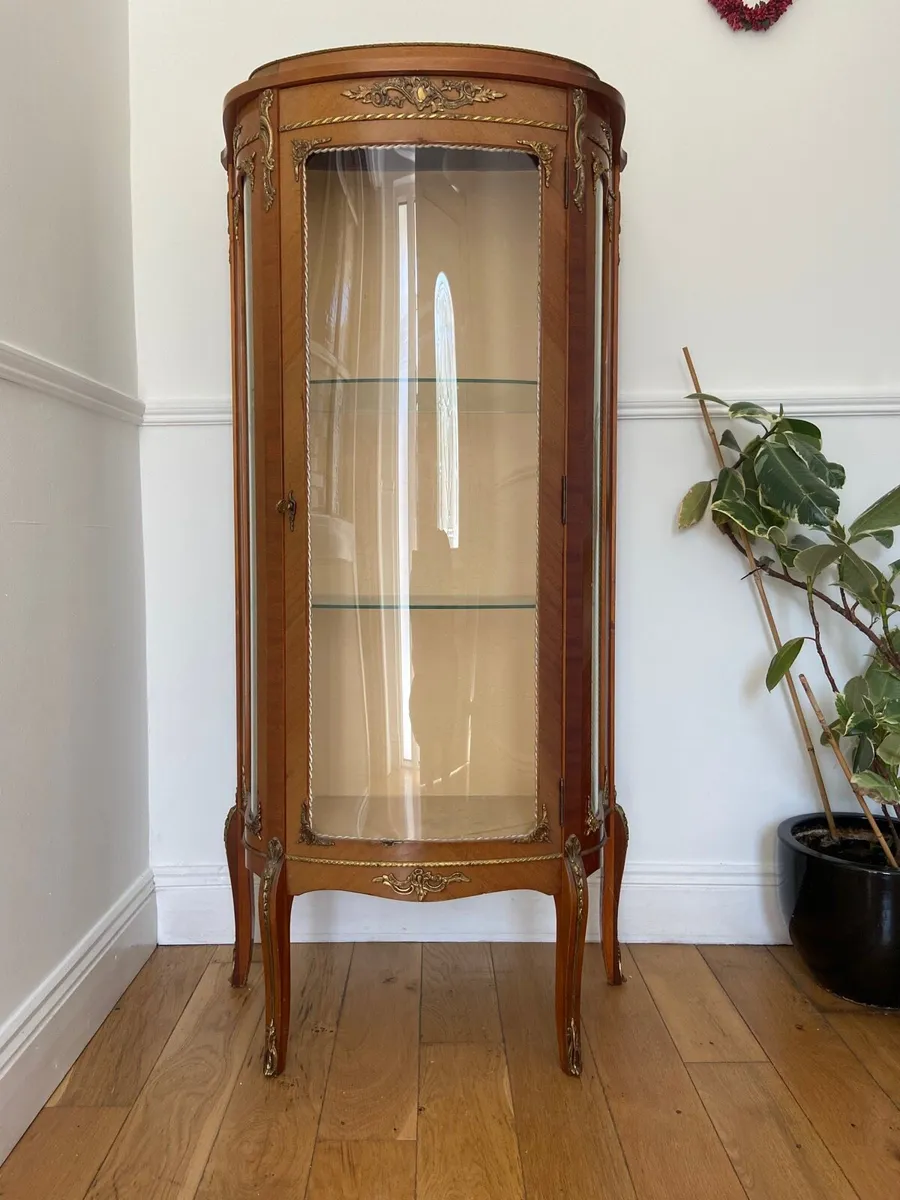 Antique French display cabinet - Image 1