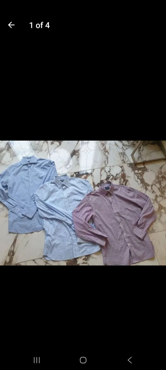 Hackett Shirt Bundle Medium
15 euro each