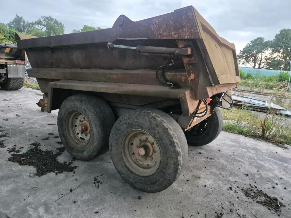 CHIEFTAIN DUMP TRAILER - Image 4