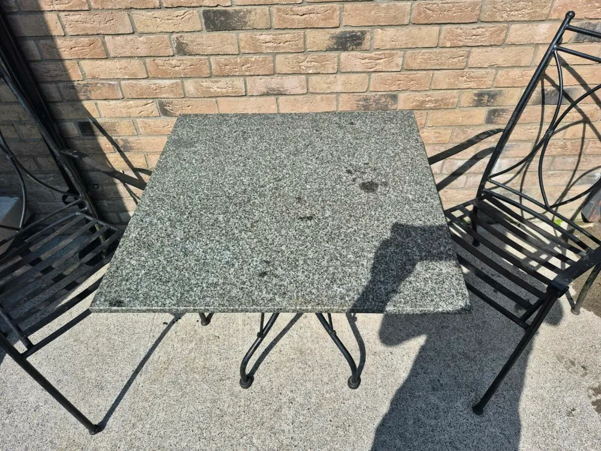 garden table and chairs with a marble Stone top - Image 4